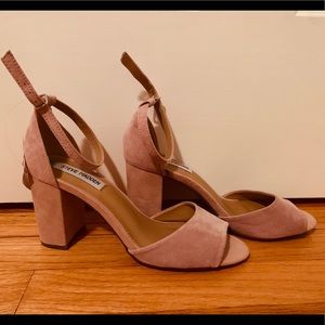 Steve Madden Block Heels in Pink Suede NWT